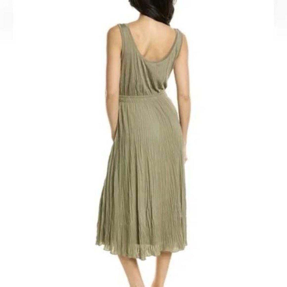 Vince Scoop Neck Pleated Midi Tank Dress in Moss Green Size Medium NWOT - Picture 2 of 4